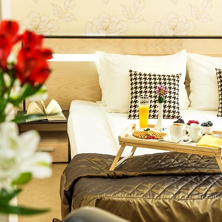 City Avenue Hotel By Hmg-Free Parking-Free Wi-Fi Sofia Eksteriør bilde