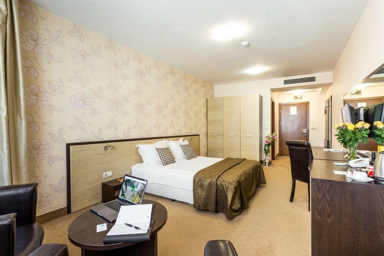 City Avenue Hotel By Hmg-Free Parking-Free Wi-Fi Sofia Eksteriør bilde