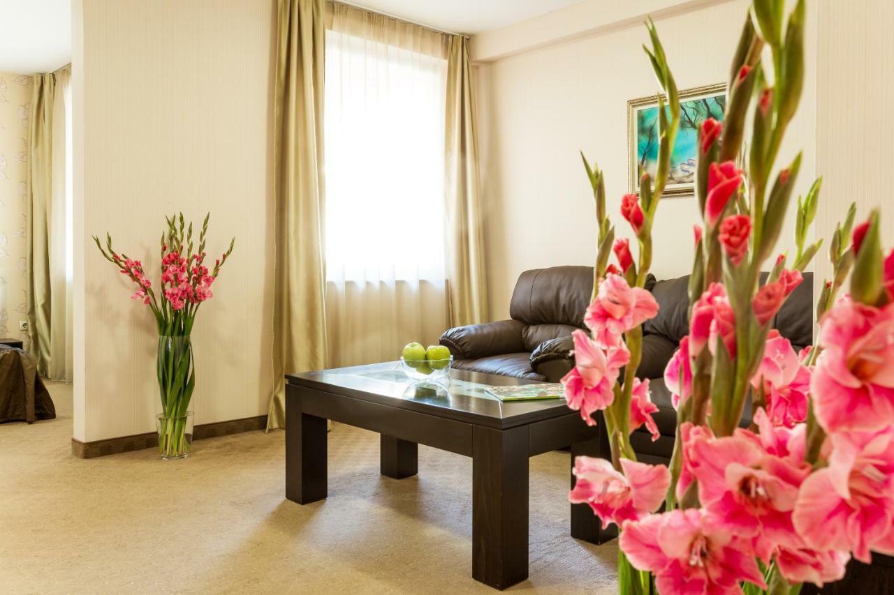 City Avenue Hotel By Hmg-Free Parking-Free Wi-Fi Sofia Eksteriør bilde