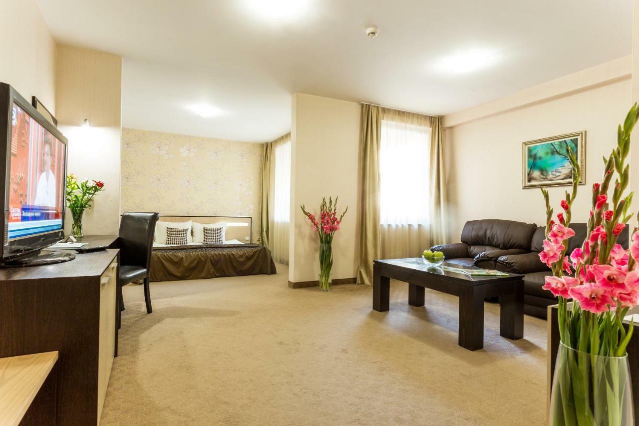 City Avenue Hotel By Hmg-Free Parking-Free Wi-Fi Sofia Eksteriør bilde