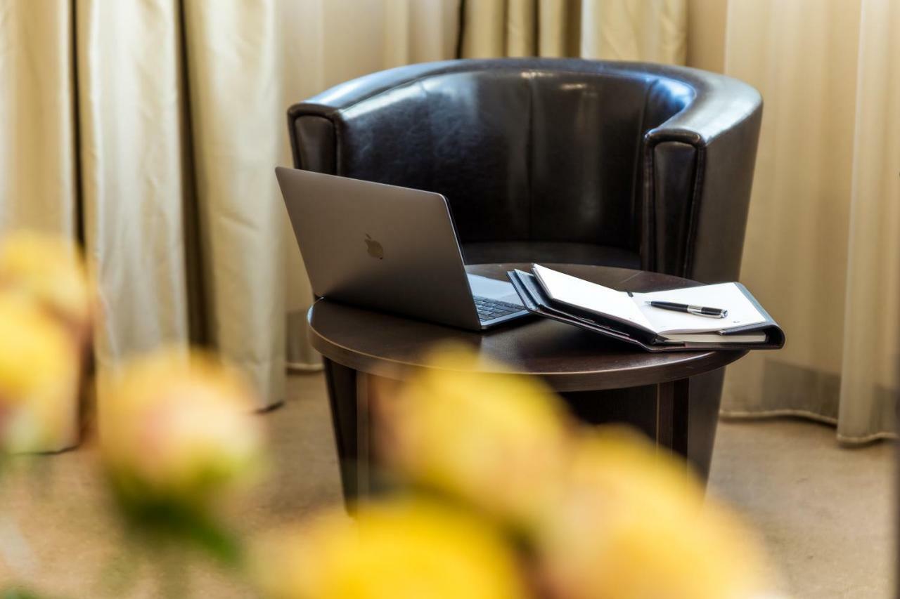 City Avenue Hotel By Hmg-Free Parking-Free Wi-Fi Sofia Eksteriør bilde